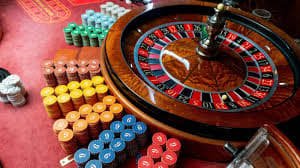 Antarmuka Free Fire menampilkan menu utama dan pilihan mode permainan yang tersedia di nadiem togel